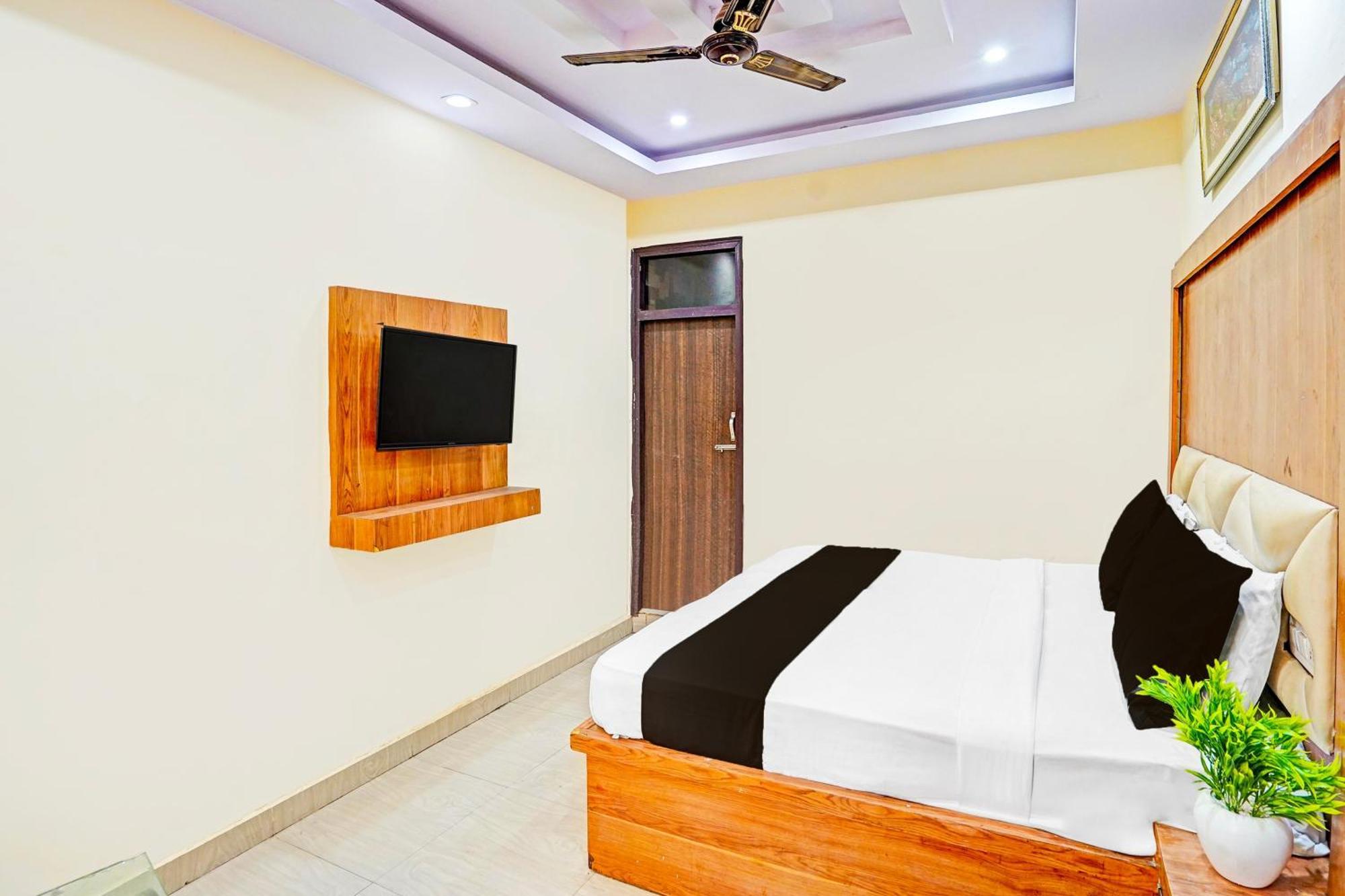 Super Hotel O Charbagh Formerly Khalsa Inn Lucknow Exterior photo